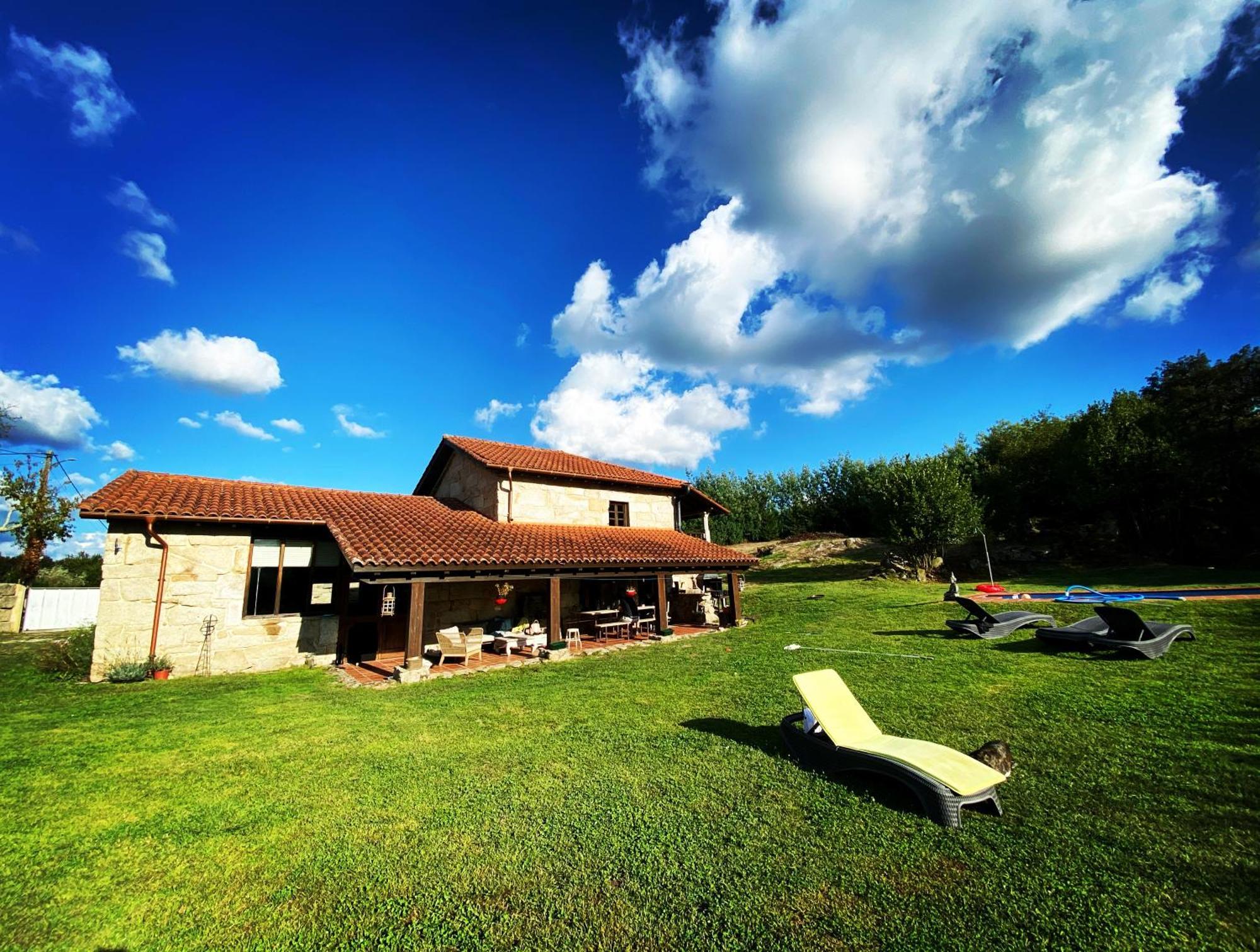 Habitaciones Con Bano Individual En Casa De Campo. Piscina. Amoeiro Exteriér fotografie